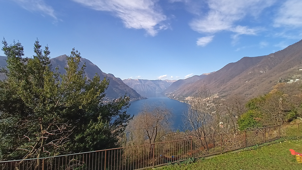 lake view over lake como faggeto Lario