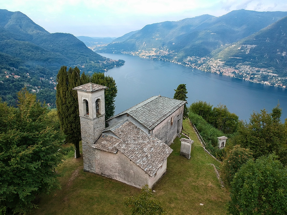 madonna del soldo splendida vista lago di como