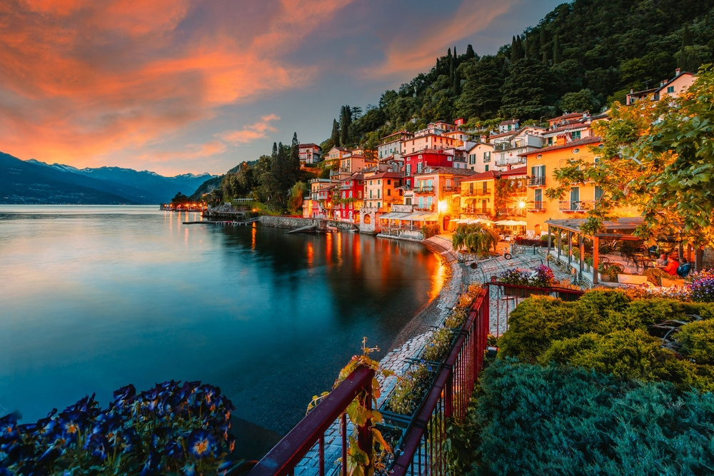 visit varenna lake como